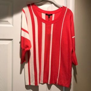 Cable & Gauge coral and white light knit sweater.